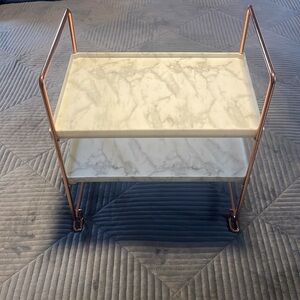 Cosmetics / Skin Care Stand